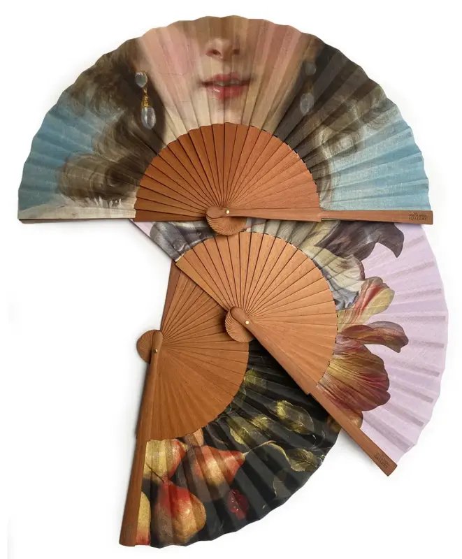 Abanicos a medida para la National Gallery de Londres utilizando algunas de sus obras
