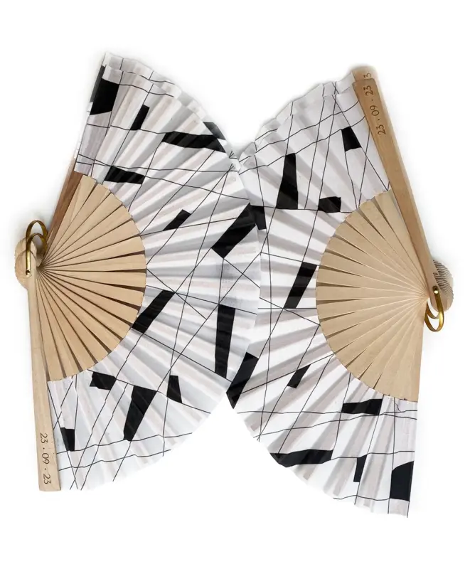 Diseño para boda, aportado por el cliente para un abanico medida mini